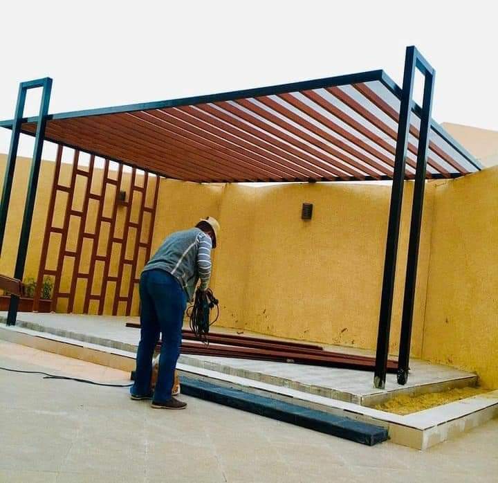 تركيب مظلات في حي الرمال 4 IMG 20250625 WA0008