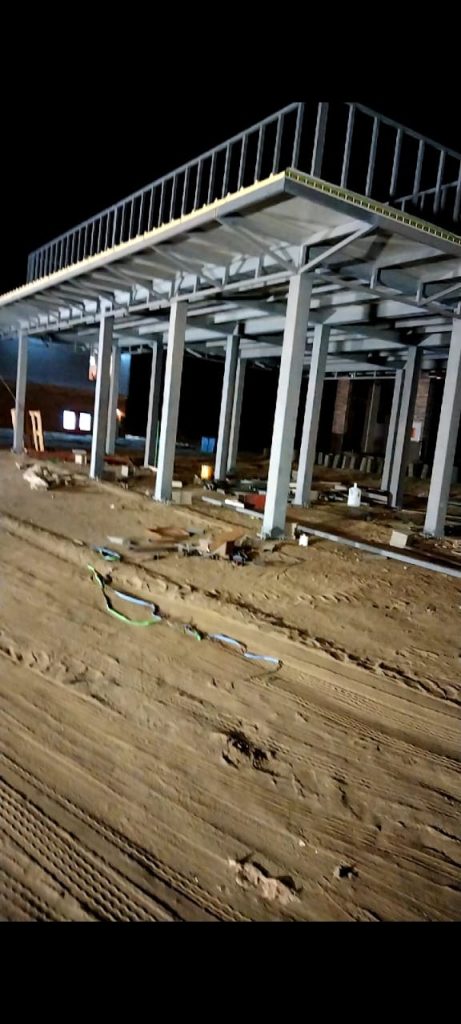 PHOTO 2024 08 25 21 55 16 2 461x1024 1