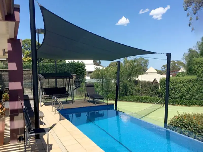 تركيب مظلات مسابح 13 thump مظلات مسابح قماش يعد من أفضل وأضمن انواع المظلات للمسابح102