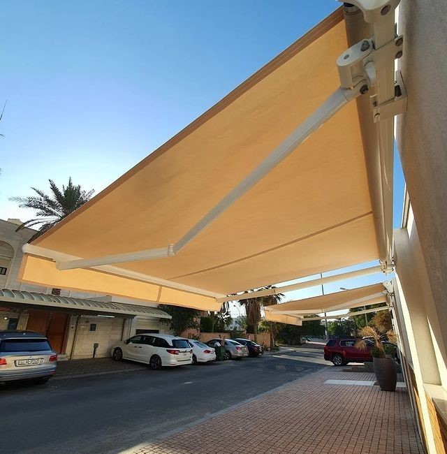 كهربائيه متحركه