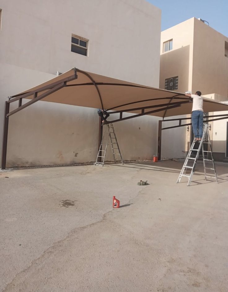 سيارات فخامه