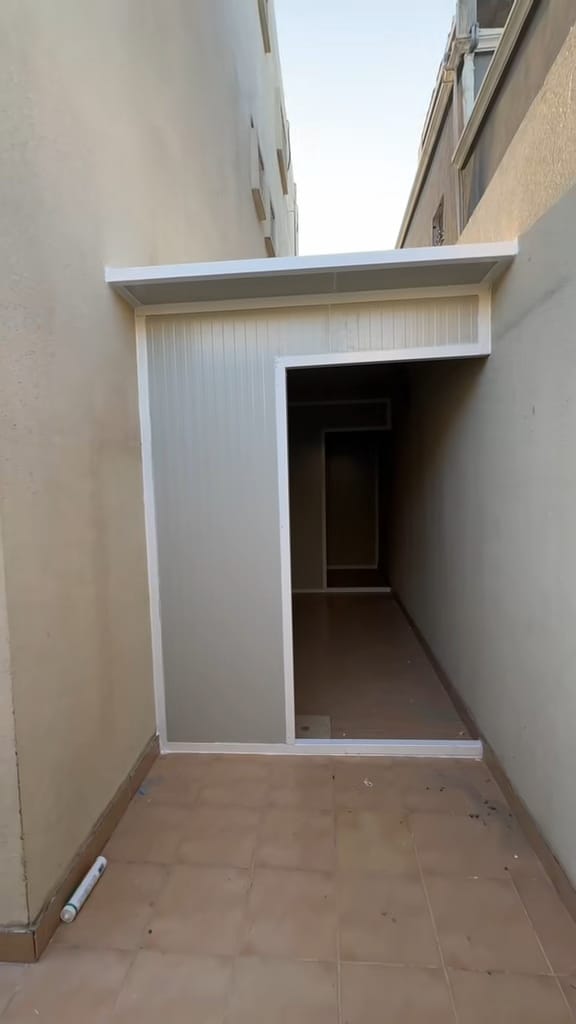 توريد وتركيب ساندوتش بانل 11 IMG 20251201 WA0210