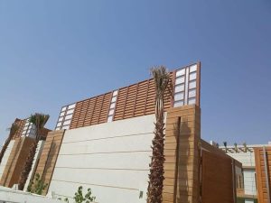 04075546db8e522684aea72df2d852273658395830438268537