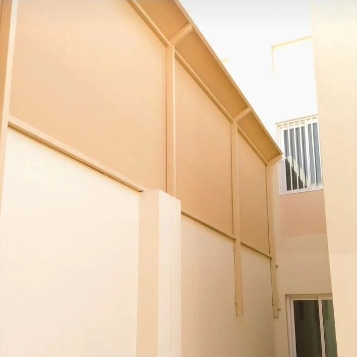 أفضل مقاول سواتر قماش 2 0992a4b9f80443880464d286160f633c